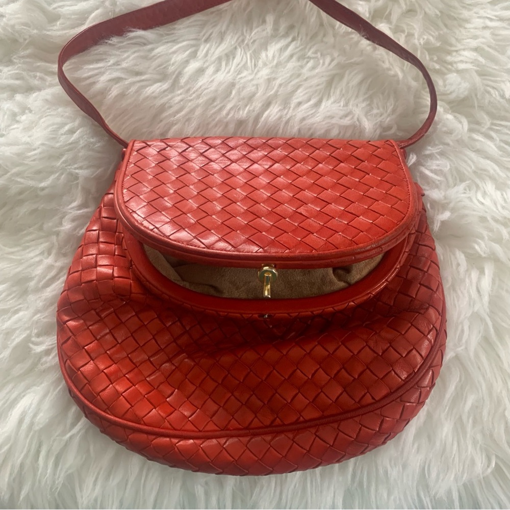 Vintage orange Bottega veneta crossbody purse
